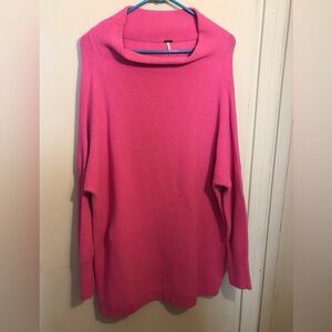 💖 Free People Barbie Pink Oversized Women's Sweater Size Small